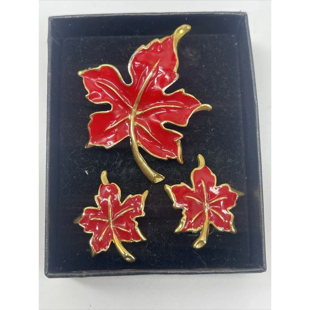 Gold Tone Red Enamel Leaf Brooche And Matching Clip Earring Set New